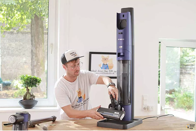 Der Tineco Pure One Station mit Absaugstation